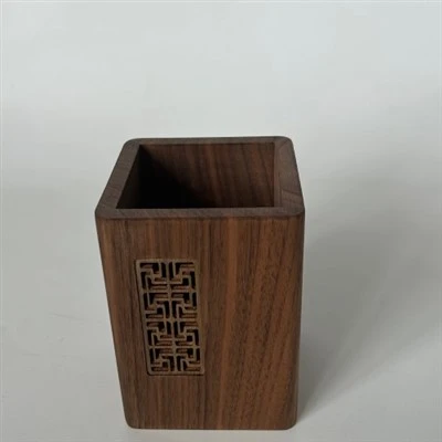 Walnut Pen Holder